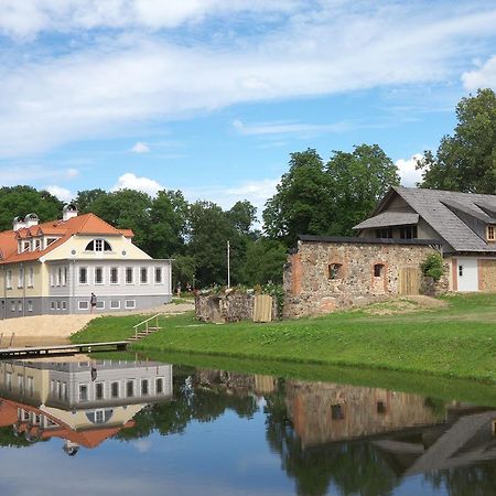 Botique & Spa Hotel Berkenes Manor Ziedkalne Esterno foto